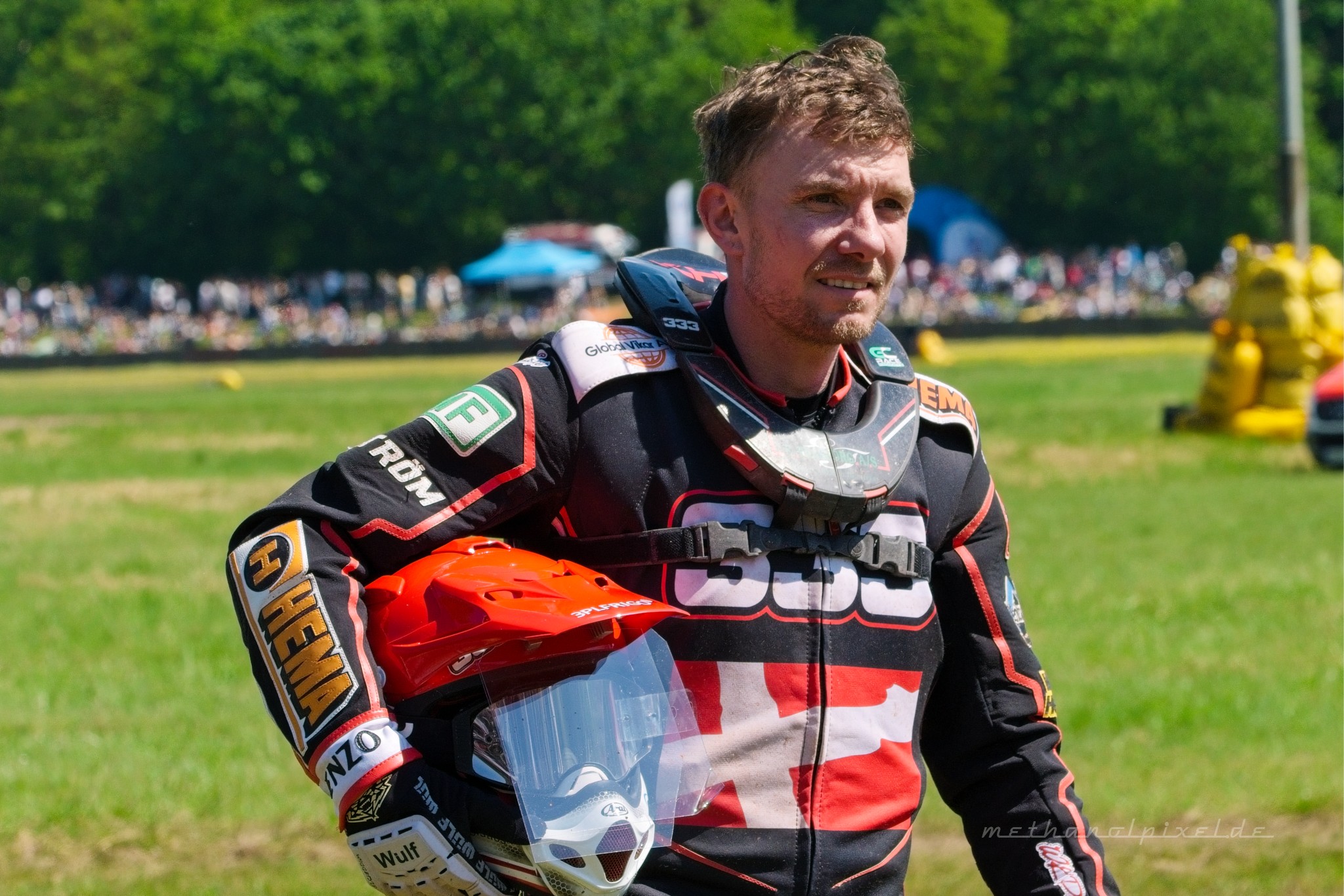 ILCE 7M4   A7400636 2048